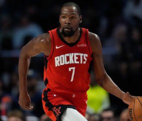 开云体育在线-关于NBA常规赛今夜再迎强敌，休斯敦火箭刷新队史纪录，主帅态度：震撼外界，赛季目标并未改变的信息