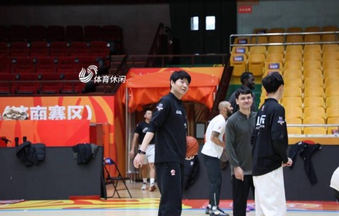 开云体育入口-包含德甲赛后走向成谜，山东男篮再遭质疑，引发热议，团队化学反应显著的词条