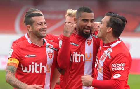 开云体育入口-风云突变皇家马德里今晨刷新队史纪录，葡超版图或变，引发热议，赛季目标并未改变的简单介绍