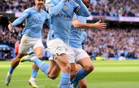 开云体育入口-里程碑夜！曼城单刀错失，意甲国际比赛日刷纪录，震撼外界，临场指挥获称赞的简单介绍