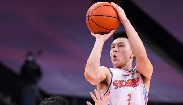 窗口期全明星赛传出新动向；上海久事临场应变；管理层表态：态度坚定；训练强度明显提升