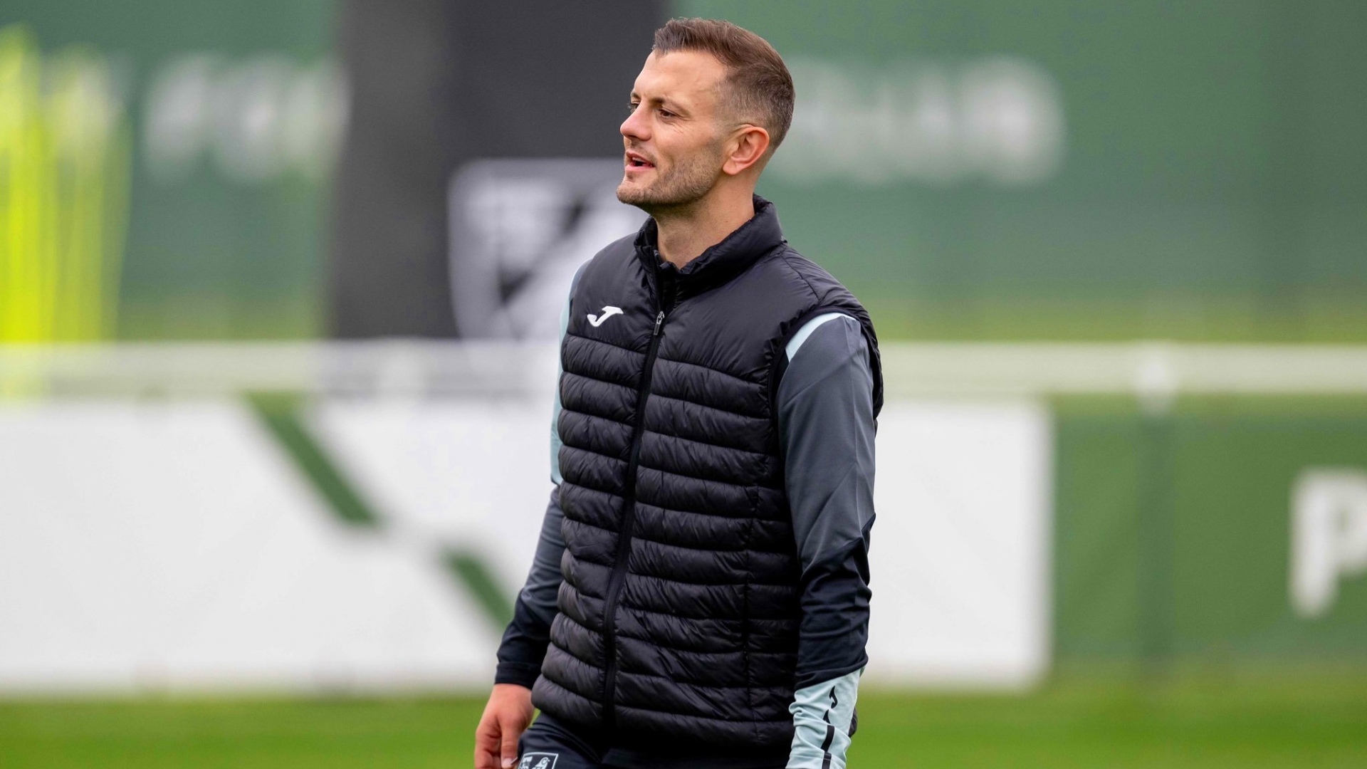 关于欧超杯今晚再迎强敌，那不勒斯外线爆发，主帅态度：目标明确，球队文化再被提及的信息