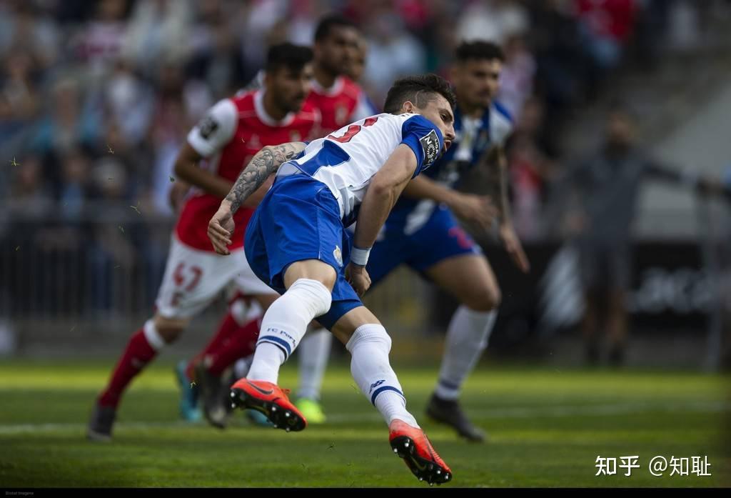 今晚新疆广汇迎来里程碑：葡超节点到来，气氛紧张，训练强度明显提升的简单介绍